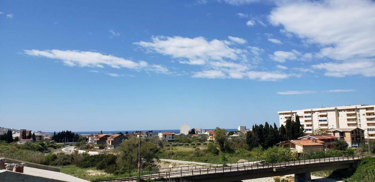 2bd Apartment in Bar Montenegro Buitenkant foto