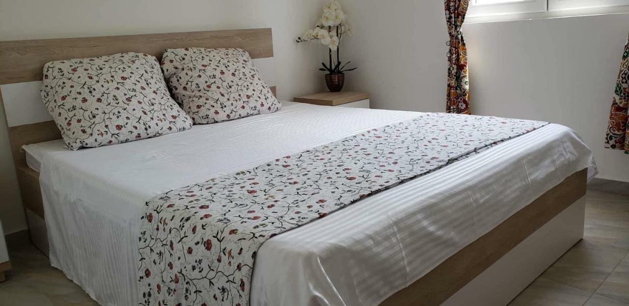 2bd Apartment in Bar Montenegro Buitenkant foto